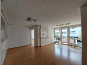 Espacio de oficina Horw En Renta Suiza
