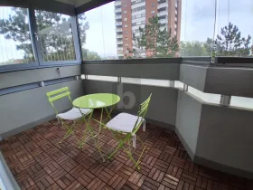 Lapos kiadó a  oldalon. Muttenz, Svájc