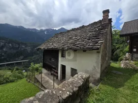 Vakantiehuis te koop in Faido, Zwitserland