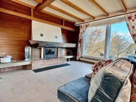 Önálló ház Lucens Eladó Svájc