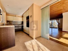 Önálló ház Lucens Eladó Svájc