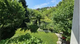 Rekkehus hjørne til salgs i Flüh, Sveits