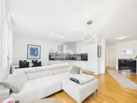 zemin apartman  satılık 'de Laufenburg, İsviçre