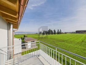 moradia geminada
para alugar em Birwinken, Suíça moradia geminada
para alugar em Birwinken, Suíça