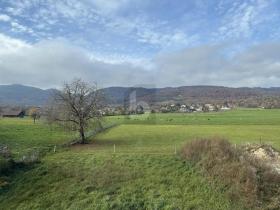 Apartamento duplex para alugar em Givrins, Suíça