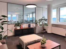 Espacio de oficina en alquiler en Bussigny-près-Lausanne, Suiza