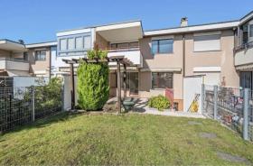 منزل مركزي مدرّج للإيجار في Reinach, سويسرا