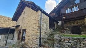 Holiday home for sale in Sobrio, Switzerland