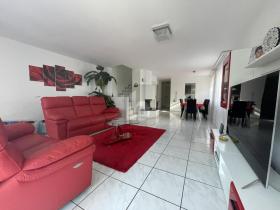 Casas geminadas para alugar em Henau, Suíça Casas geminadas para alugar em Henau, Suíça