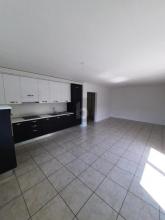 フラット 販売 で リベラ, スイス