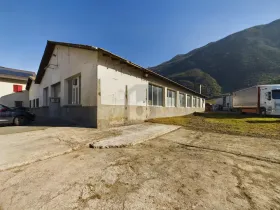 Hall for sale in Charrat-les-Chènes, Switzerland