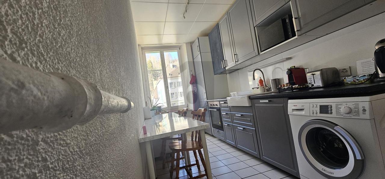 Płaski Le Locle  Szwajcaria