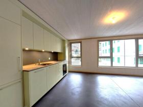 Kat Apartman za prodaju u Göschenen, Švicarska Kat Apartman za prodaju u Göschenen, Švicarska