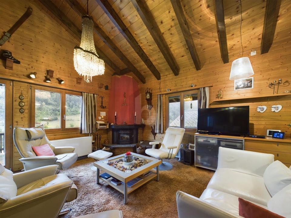 Nyaraló Mörel Eladó Svájc