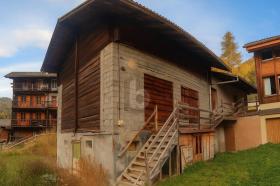 Farm house for sale in Evolène, Switzerland Farm house for sale in Evolène, Switzerland