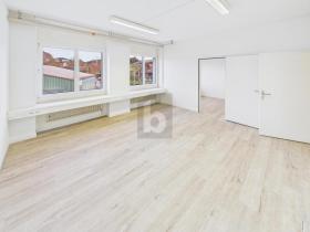 spazio ufficio in affitto a Niederscherli, Svizzera spazio ufficio in affitto a Niederscherli, Svizzera