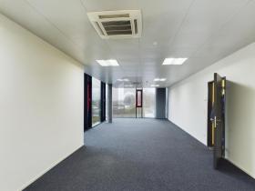 Irodahelyiségek Ems Kiadó Svájc