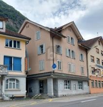 Flerfamiliehus til salgs i Erstfeld-Bitzi, Sveits Flerfamiliehus til salgs i Erstfeld-Bitzi, Sveits