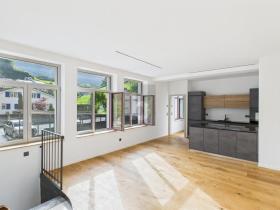 Квартира на первом этаже в аренду в Нессалау, Швейцария Квартира на первом этаже в аренду в Нессалау, Швейцария