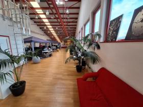 オフィスビル シャトレーヌ  スイス