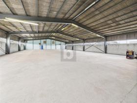 Store for rent in Belp, Switzerland