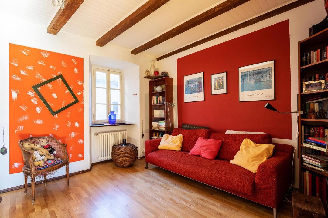 市政厅 阿斯塔诺 出售 瑞士