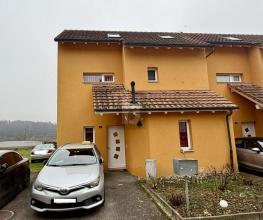 moradia geminada 
 à venda em Lucens, Suíça