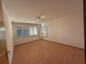 Floor Apartment Wohlen for rent Switzerland