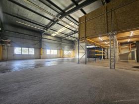 Hall Villeneuve À louer Suisse