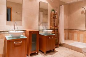 ファームハウス コットン 販売中 スイス