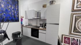 オフィスビル バーニア 賃貸 スイス