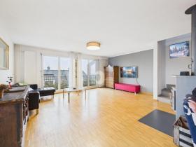 casa bifamiliare Gisikon In vendita Svizzera