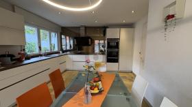 منزل منفصل ديلمونت للبيع سويسرا