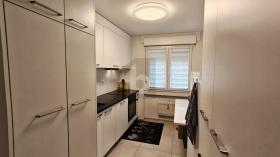 Lapos Pratteln Kiadó Svájc