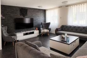 Casa multifamiliar Bassecourt À venda Suíça