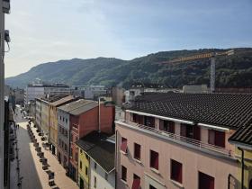 Oficina del doctor En venta en Chiasso, Suiza