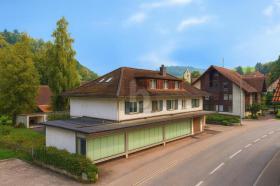 مبنى سكني/تجاري للبيع في Ursenbach, سويسرا
