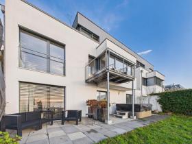 Villa For Rent in Brent, Switzerland