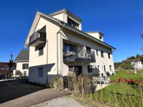 Zolder flat Bremgarten AG te huur Zwitserland