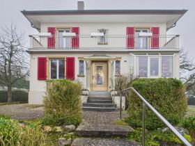 Detached house For Rent in Täuffelen, Switzerland