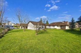 Dom wolnostojący Na sprzedaż w Wallbach, Szwajcaria Dom wolnostojący Na sprzedaż w Wallbach, Szwajcaria