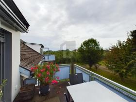 Floor Apartment For Rent in Egnach-Neukirch (Egnach), Switzerland