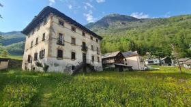 Vrijstaand huis te koop in Olivone, Zwitserland Vrijstaand huis te koop in Olivone, Zwitserland