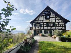 ημιμονοκατοικία Προς ενοικίαση στο Σαλενστάιν, Ελβετία