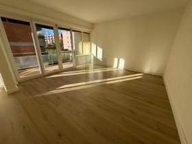Floor Apartment For Sale in Agno, Switzerland