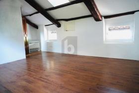 Városháza Grancia Eladó Svájc