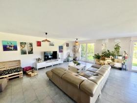 منزل من طابق واحد Yverdon-les-Bains للبيع سويسرا