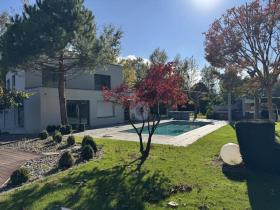 Villa Völlig Til salgs Sveits