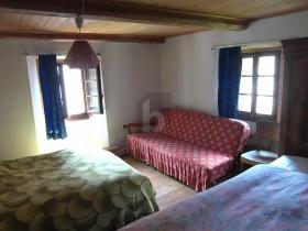 Lapos Cerentino Eladó Svájc Lapos Cerentino Eladó Svájc