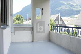 Gulv Leilighet  Til leie i Schattdorf, Sveits